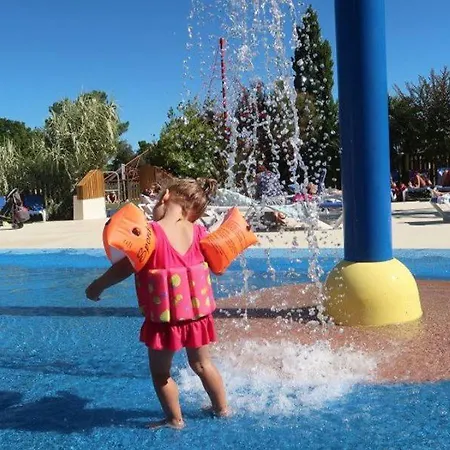 Camping Officiel Siblu Mer Et Soleil Campsite Saint-Georges-d'Oleron